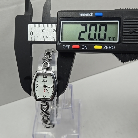 Womens Relic Fossil Breast Cancer Komen Watch New Batttery Silver Tone Ribbon - Picture 4 of 9